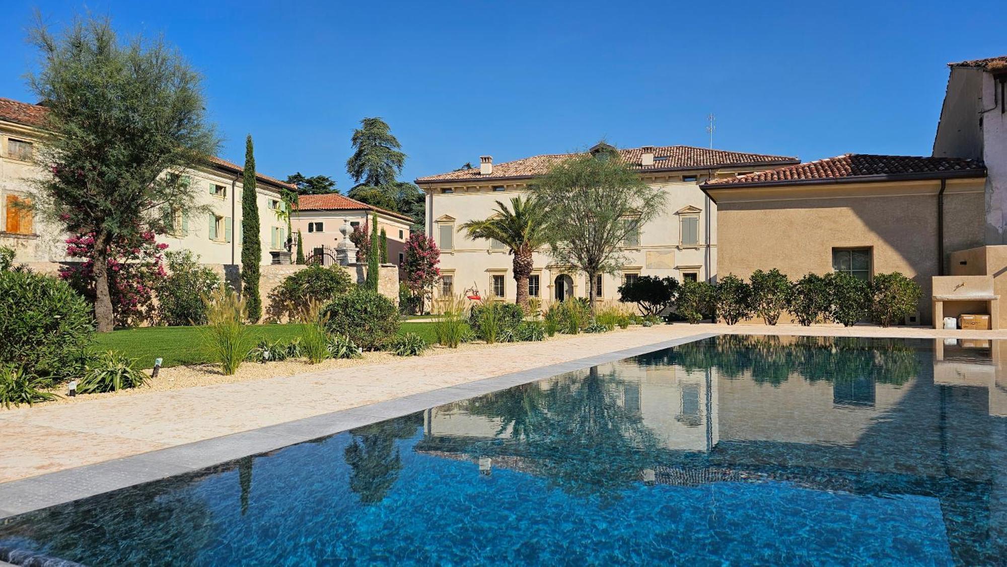 Villa Tosi - Luxury Apartments In Villa Veneta Tregnago ภายนอก รูปภาพ